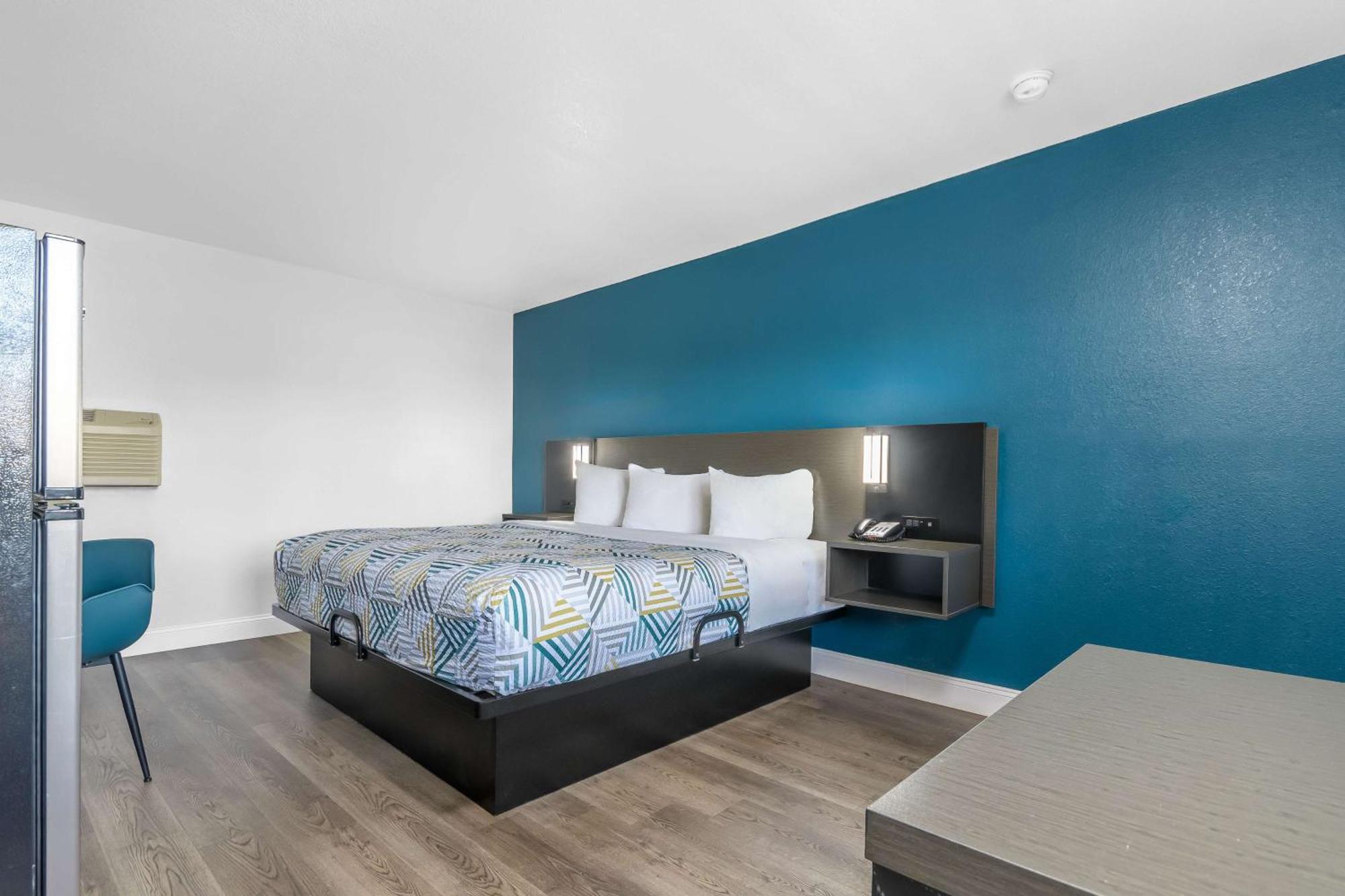 Studio 6 Suites Madera, Ca Yosemite Zewnętrze zdjęcie